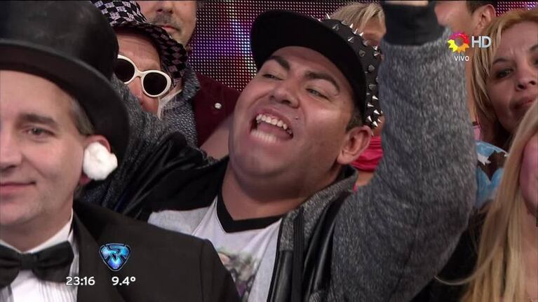 El escotazo de la abogada hot en el reggaetón de ShowMatch