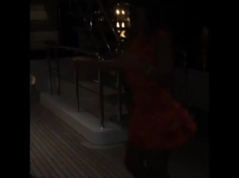 Lionel Messi y Antonella Rocuzzo, a puro romance ¡y cumbia! en las costas italianas