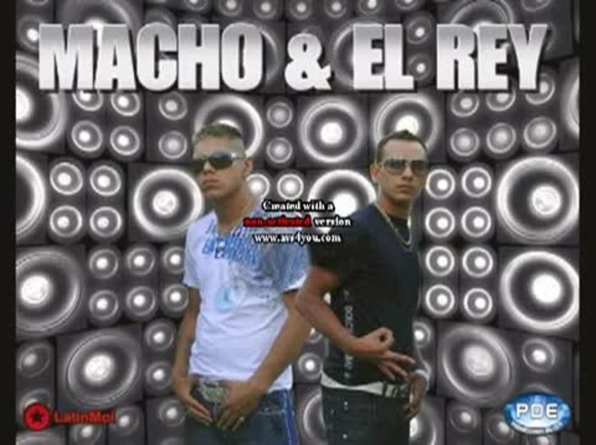 Macho y el Rey: Tirate un paso