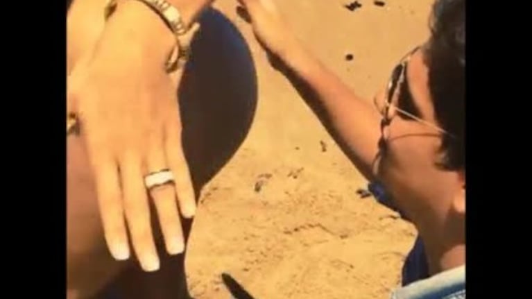 El topless de Floppy Tesouro en las playas de Punta del Este: fotos y video