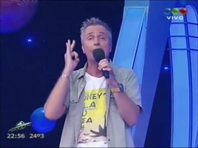 David Bisbal presentó su nievo single en La Nave de Marley
