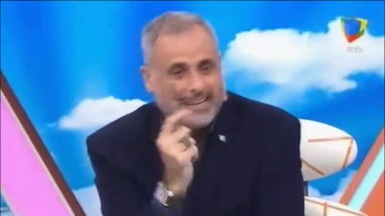 Brian y Azul, juntos en Intrusos: sus reacciones cuando les preguntaron si pasa algo entre ellos y dos temas en vivo