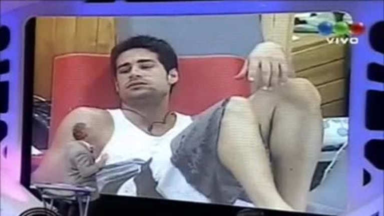 Gran Hermano 2012: Noelia se duchó en vivo… ¡y Peluffo casi se infarta!