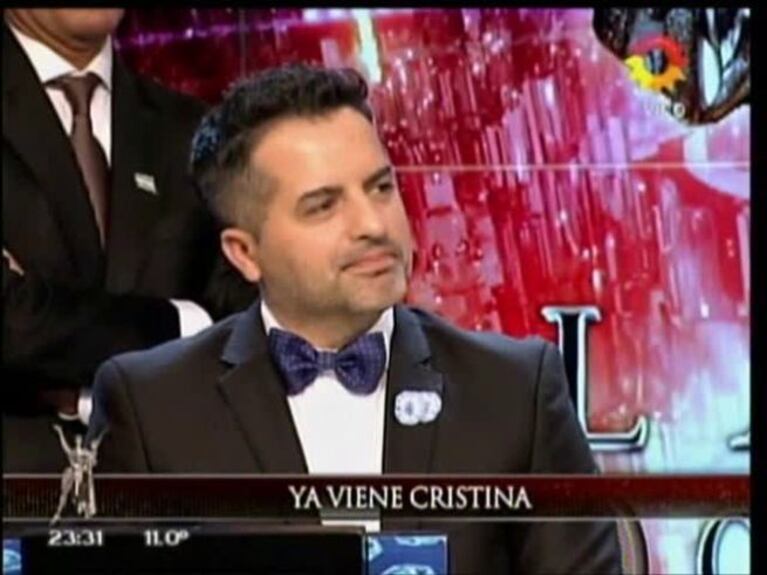 Militta Bora habló en ShowMatch de los besos que se dio con el futbolista David Solari