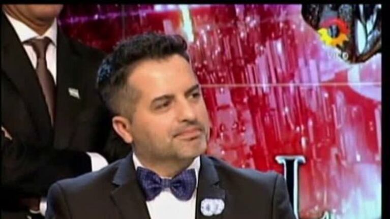 Militta Bora habló en ShowMatch de los besos que se dio con el futbolista David Solari