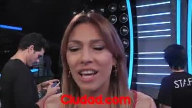 Coki Ramírez niega los rumores: "Gustavo Bermúdez me parece divino pero sólo le di un beso porque somos parte del mismo canal"