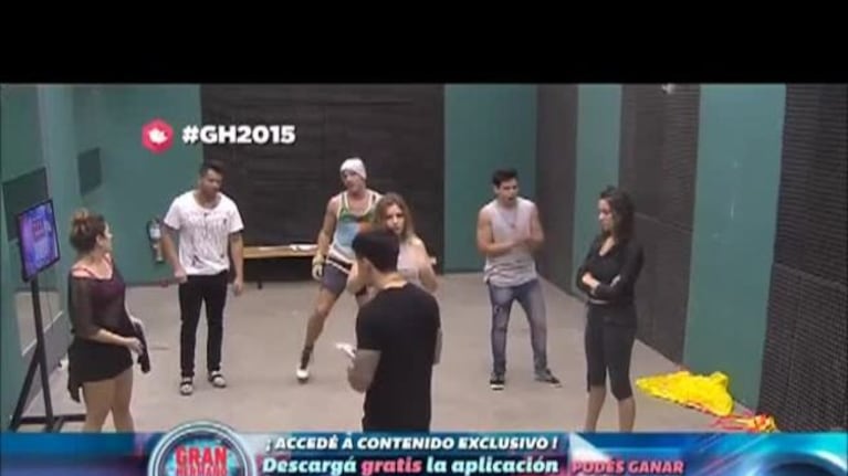 ¡Provocación y violencia en Gran Hermano! Francisco Delgado besó en la boca a Mariano y el cordobés lo golpeó