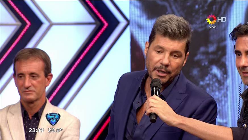 Nicole Neumann quebró en llanto en la pista del Bailando