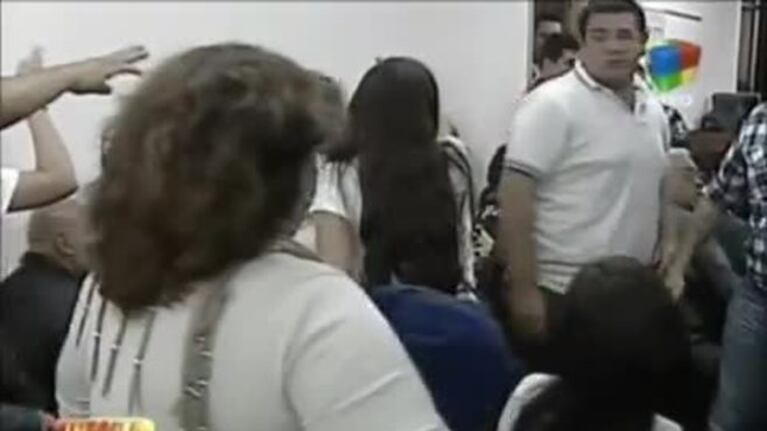 Escándalo: La Hiena Barrios fue condenado a 4 años y los familiares de la víctima se indignaron