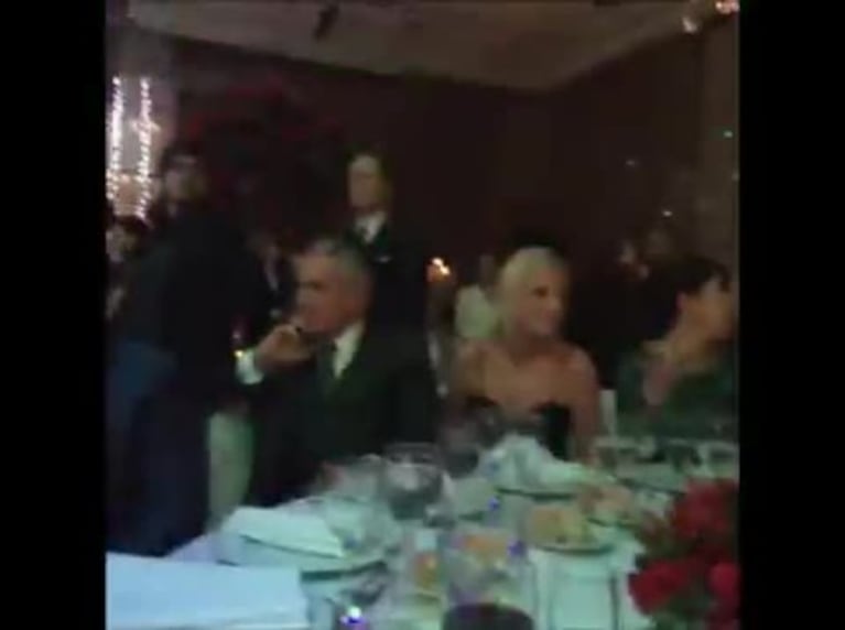 Toda la intimidad de la boda de Jonatan Viale: emoción, famosos y mucho baile