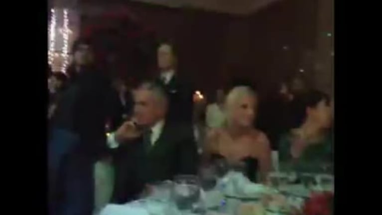 Toda la intimidad de la boda de Jonatan Viale: emoción, famosos y mucho baile