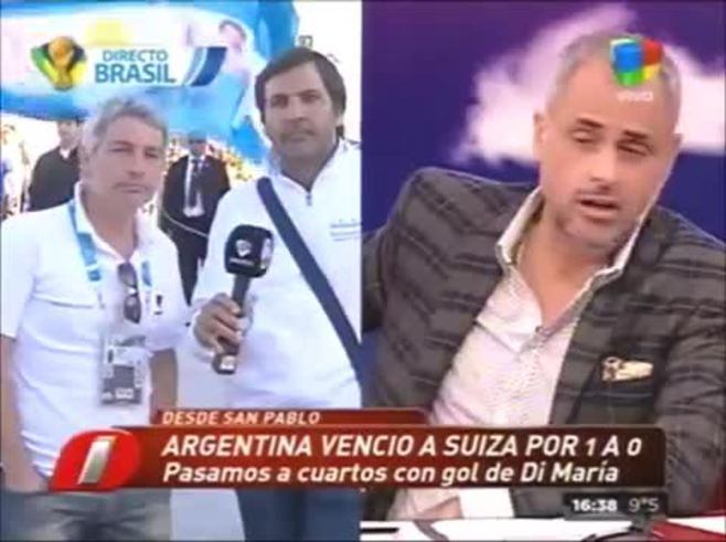 El picante cruce futbolero entre Toti Pasman y Flavio Azzaro en Intrusos