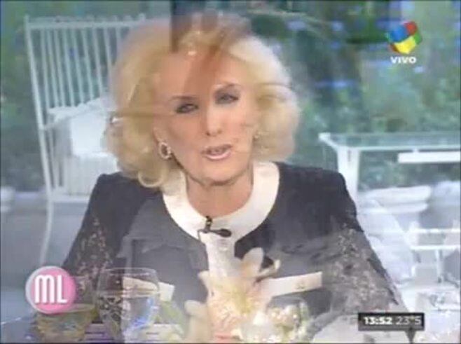 Iliana Calabró habló con Mirtha del escándalo que involucró a Fabián Rossi