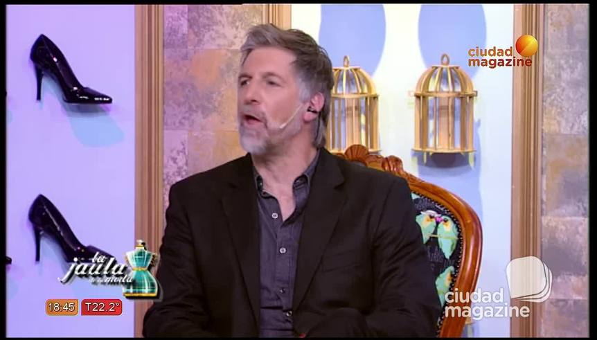 834021_mago-cucha.ts