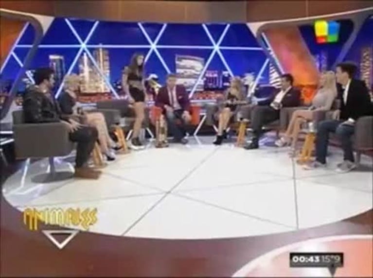 El palito glam de una diosa a otra: mirá cómo criticó Magalí Montoro a Vitto Saravia por su estilo