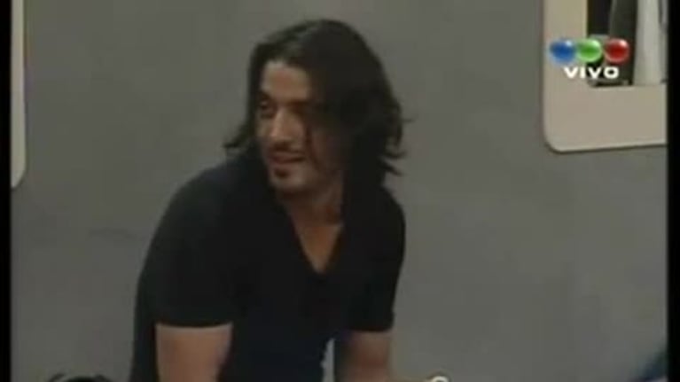 Gran Hermano 2012 hot: Victoria, alumna ejemplar en una "clase" sexual en la casa
