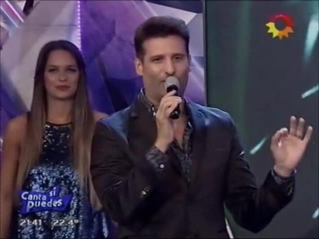 Un participante casi comió cucarachas en Canta si puedes 