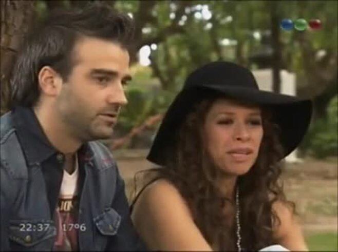 Sorpresa en Graduados: Loli encontró a Andy besándose con Vero 