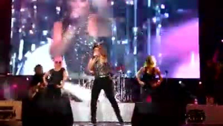 Nelly Furtado y su versión del Gangnam Style