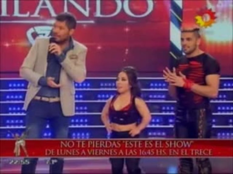 Noelia Pompa "deschavó" un romance con Julián Di Vietri, un ex productor de Ideas del Sur: él fue al piso ¡y terminaron a los besos! 