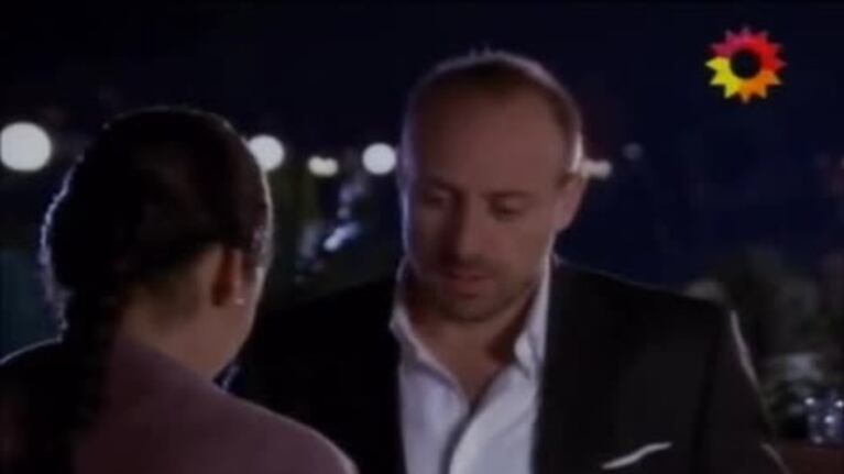El primer beso de Onur y Sherezade en Las mil y una noches: ¡mirá el video!