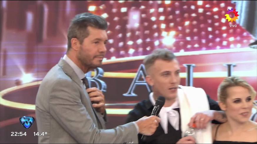 840173_debritopolacolunasilenzibailando.ts