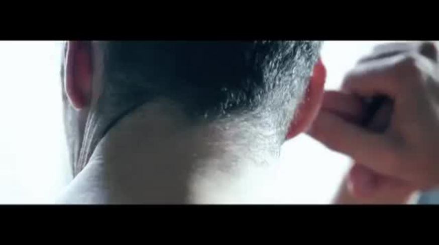 Brenda Asnicar, más sensual que nunca en un videoclip 
