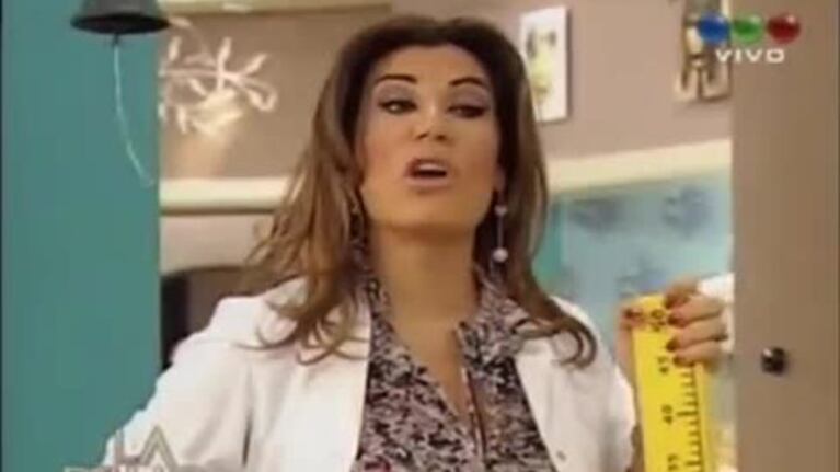 Mariana Antoniale se presentó en La Pelu como "Loly Rial"... y Silvia D Auro le "contestó" por Twitter