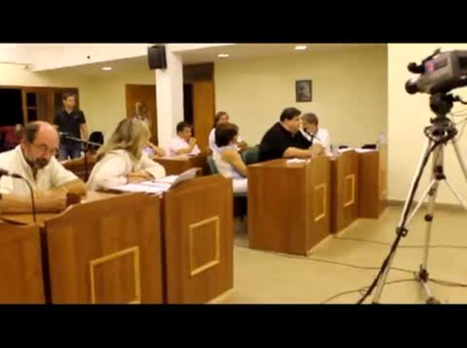 Hernán Piquín y el escándalo por su puesto en la Municipalidad de Villa Gesell: la palabra de un concejal oficialista