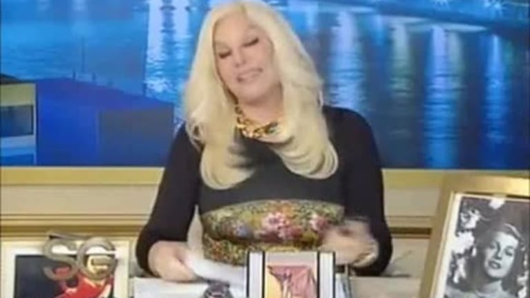 Martín Bossi emocionó a todos con su impecable imitación del Negro Olmedo junto a Susana Giménez