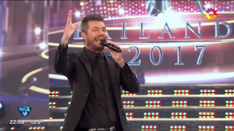 María Vázquez y Laurita Fernández derrocharon sensualidad con su cuarteto en trío en ShowMatch