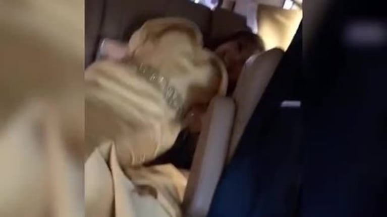 El video de Thalia cambiándose en el auto en viaje a la ceremonia de los premios Tony