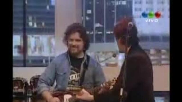 El video de Amado Boudou cantando con La Mancha de Rolando en Sábado Bus