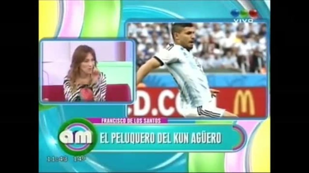 ¡Pasó en vivo! El peluquero del Kun replicó el corte del jugador al cronista de AM: mirá cómo quedó