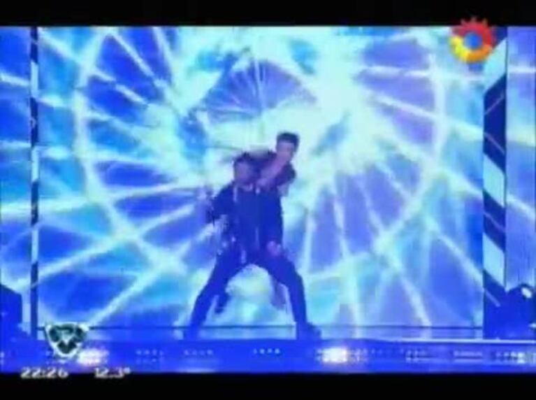 Pedro Alfonso, brillante baile con amigos famosos en el ritmo libre y polémica en ShowMatch: ¿rompió las reglas?