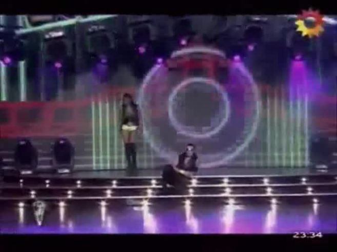 El baile de Larissa Riquelme
