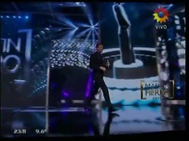 Martín Fierro 2015: Marcelo Tinelli ganó como Mejor Conductor y le dedicó el premio a sus afectos