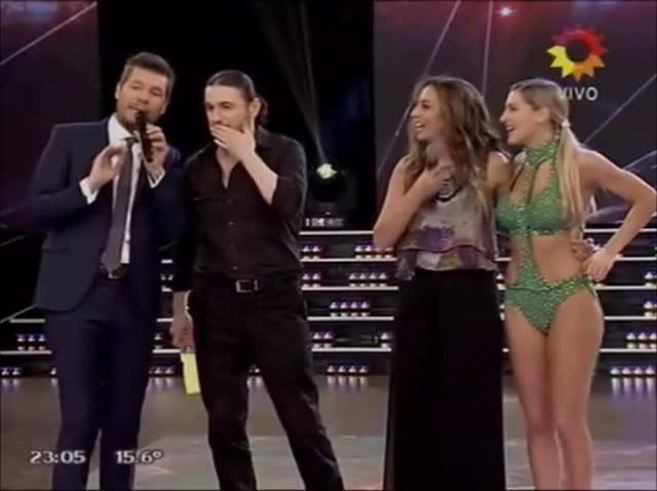 Ergün Demir besó a Nacha Guevara en ShowMatch