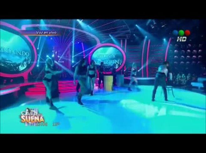 Silvina Luna jugó a ser Jennifer Lopez: poquita ropa y mucha sensualidad