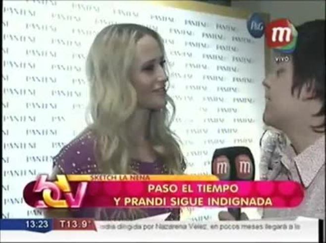 Julieta Prandi sigue indignada "Todo lo del sketch de La nena está en manos de mi abogada"