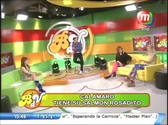 El "extraño" compromiso de Andrés Calamaro y Micaela Breque: cómo lo plasmaron