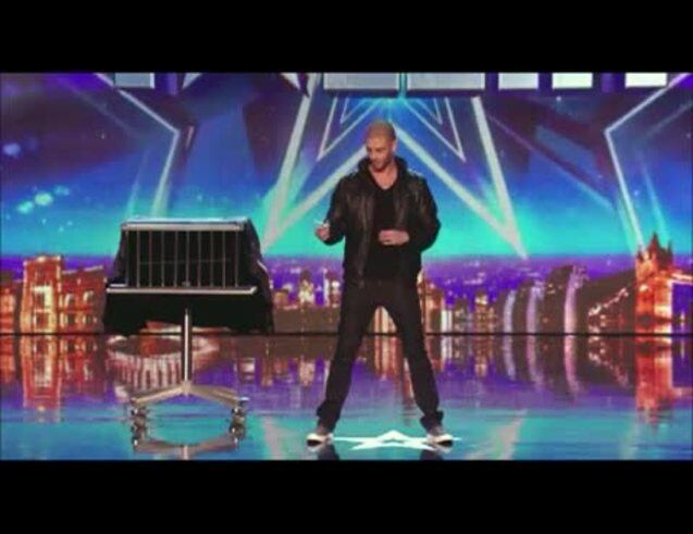 El ilusionista que con sus palomas impactó en el ciclo Britain s Got Talent