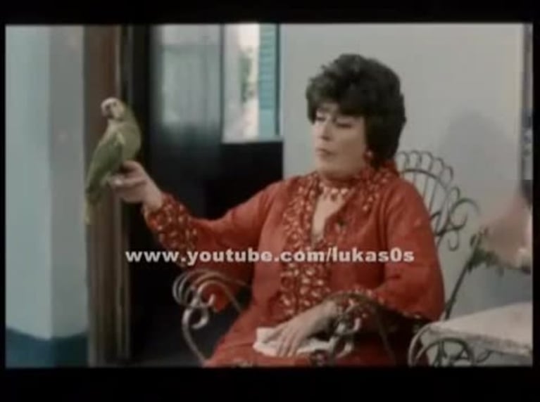 Video inédito de China Zorrilla en Esperando la carroza: las desopilantes escenas que quedaron afuera... ¡y un genial blooper con un loro!