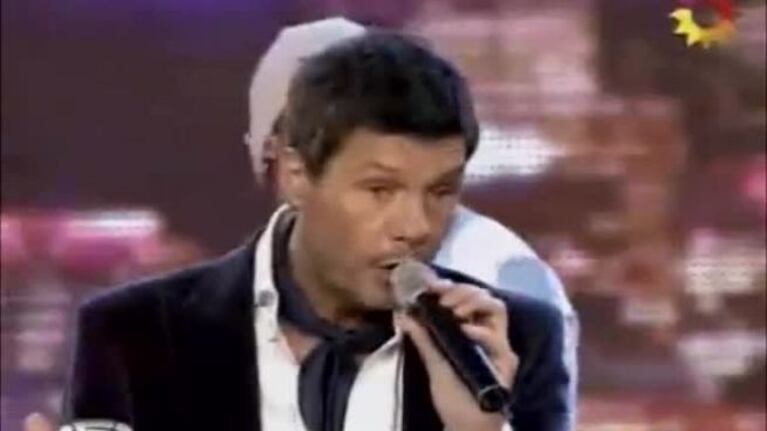 Tito mostró el impresionante moretón en su brazo y se emocionó