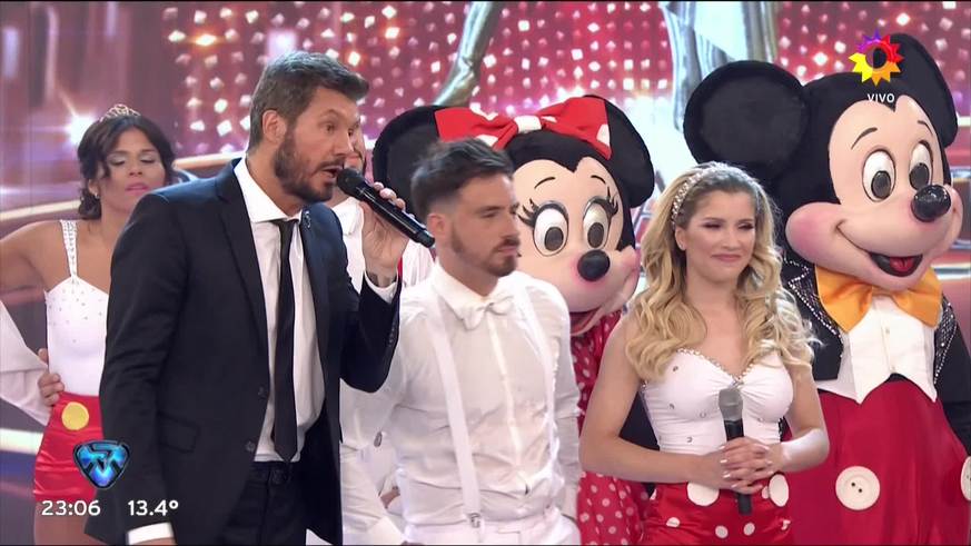 943176_pampita_david.ts