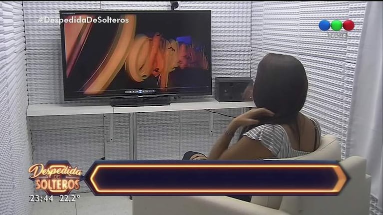 El enojo de Karen en Despedida de solteros por el histeriqueo de su novio con Agostina