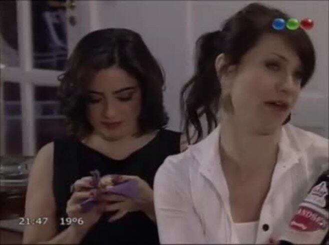 Graduados: celos y "competencia" en la fiesta de cumpleaños de Loly