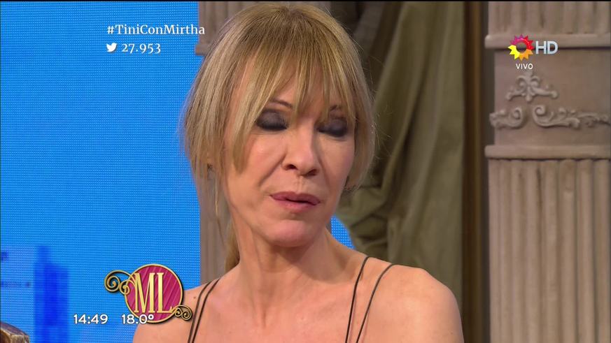 Inés Estevez en la mesa de Mirtha Legrand