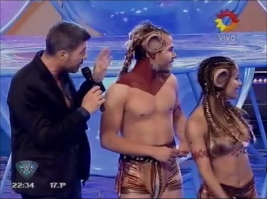 Los chicos invadieron la pileta de ShowMatch