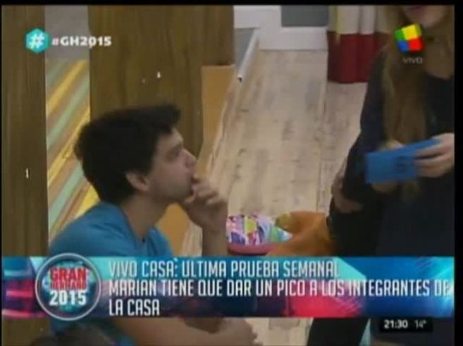 Mirá el apasionado beso entre Marian Farjat y Matías Schrank en Gran Hermano 2015